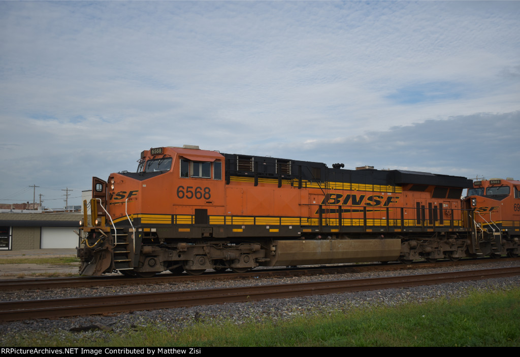 BNSF 6568